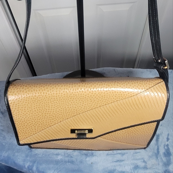 Roche Ventura Large Camel Emu & Burma Leather Autographed Shoulder Bag - Picture 4 of 10